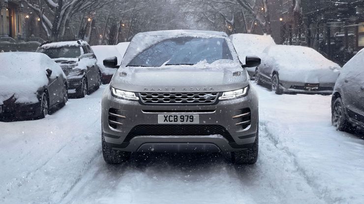 Полный привод дарит уверенность на дороге и бездорожье.