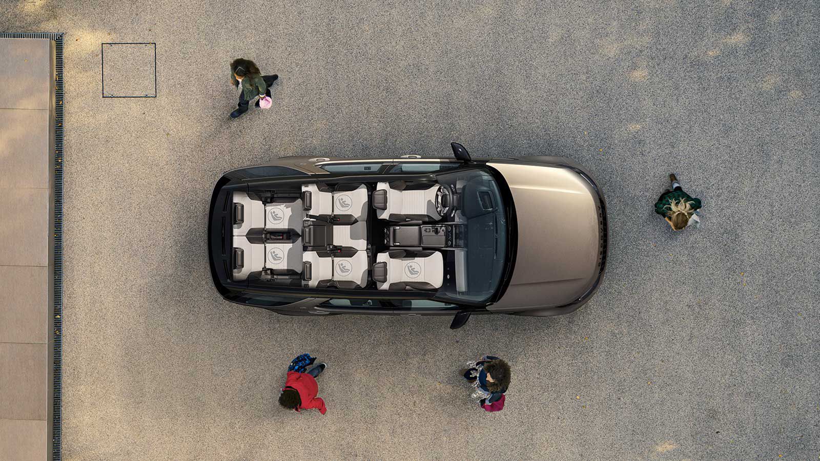 На сиденьях могут находиться до пяти креплений ISOFIX, которые значительно упрощают установку детских кресел.