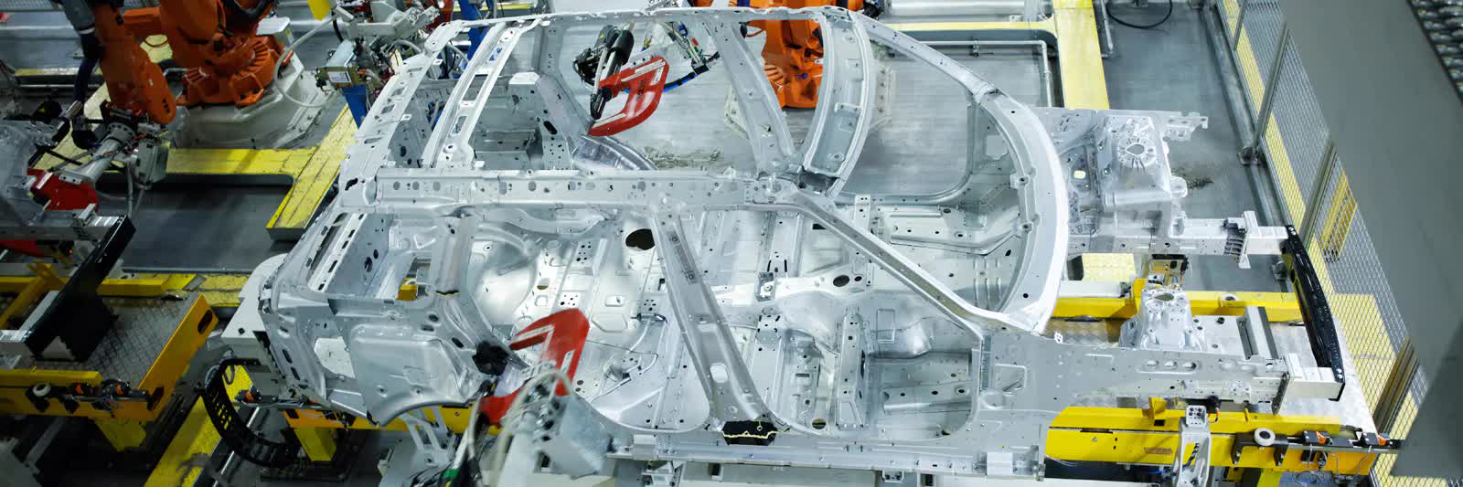 КУЗОВНОЙ РЕМОНТ LAND ROVER