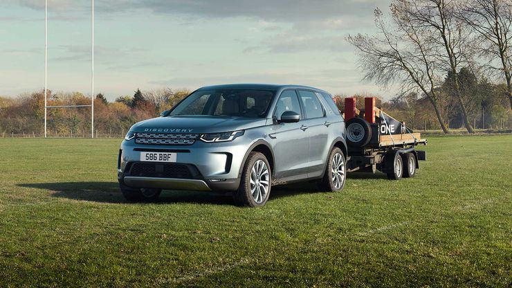 Новый Discovery Sport HSE в цвете Byron Blue.