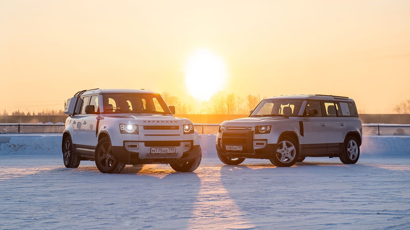 МЫ УВЕРЕНЫ, ЧТО ВНЕДОРОЖНИКИ LAND ROVER DEFENDER ПОМОГУТ ВОЛОНТЕРАМ ОТРЯДА РАБОТАТЬ ЕЩЕ ЭФФЕКТИВНЕЕ. ПОЖЕЛАЕМ ИМ УСПЕХОВ!